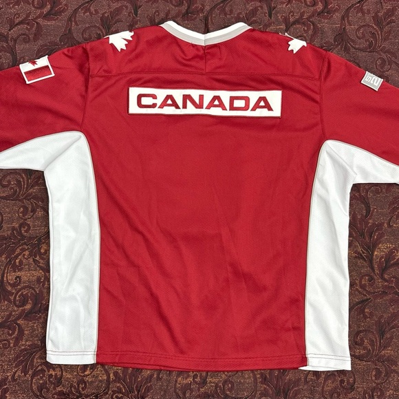 2000 Sydney Olympics Team Canada Hockey Jersey - Picture 2 of 8